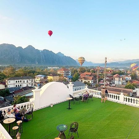 Sky Hotel Vang Vieng Εξωτερικό φωτογραφία